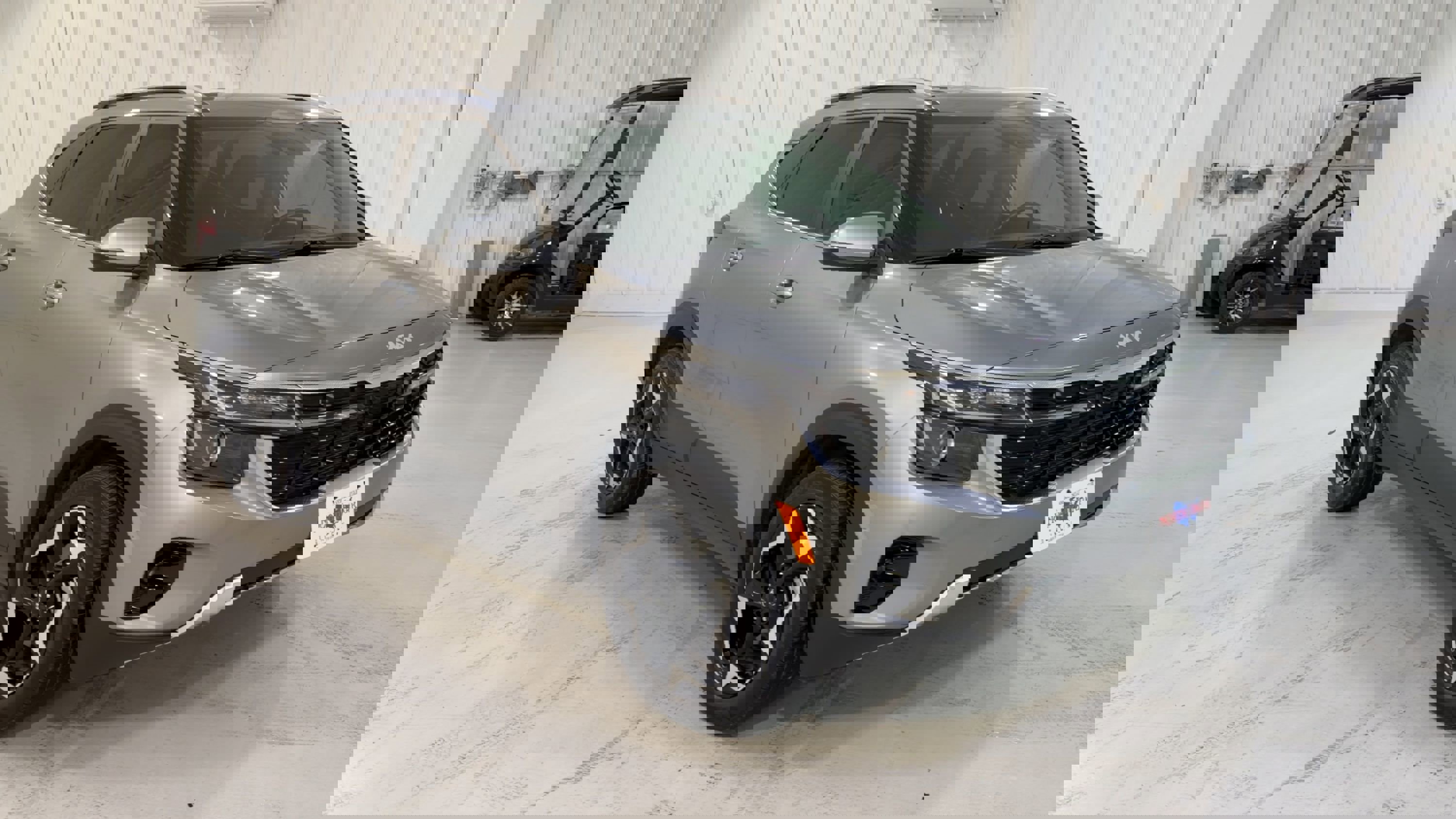 Used 2024 Kia Seltos EX image 3