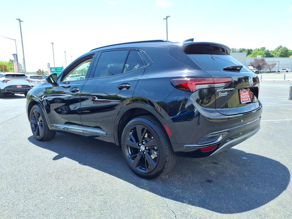 Used 2022 Buick Envision Essence w/ Sport Touring Package image 23