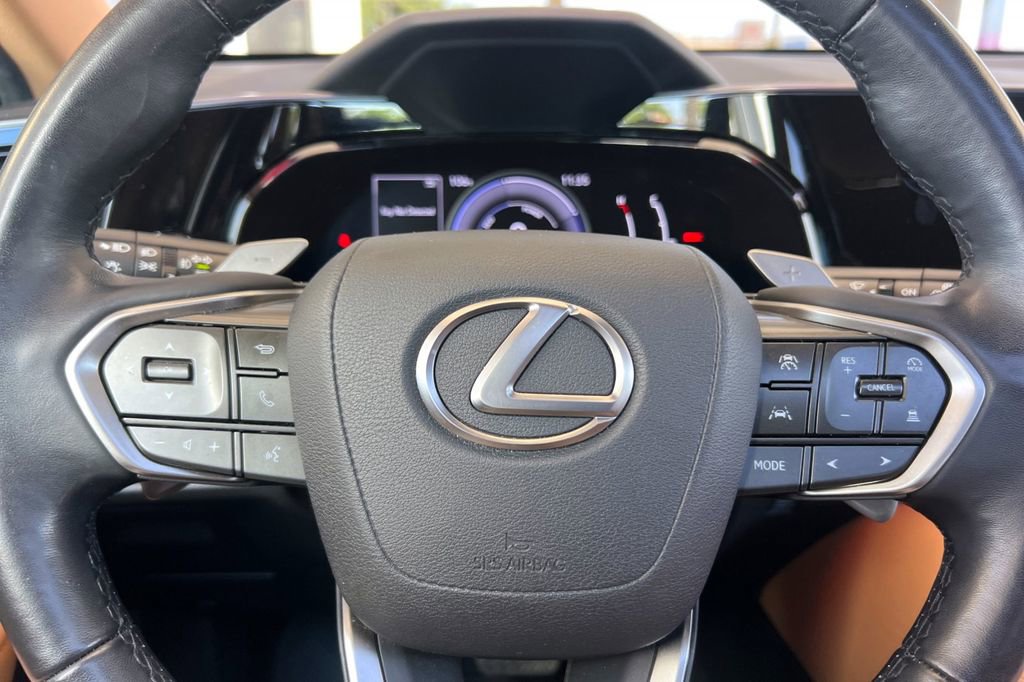 Used 2023 Lexus NX 350h AWD w/ Towing Package (2000 Lbs) image 23