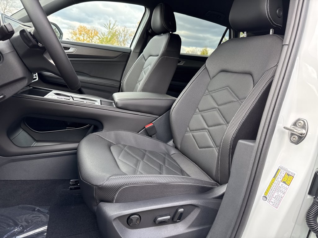 New 2026 Volkswagen Atlas Cross Sport SE AWD/4WD image 3