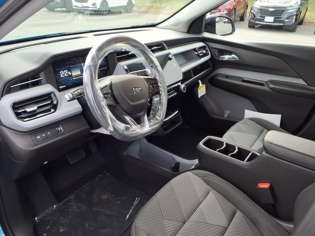 New 2027 Chevrolet Bolt LT w/ Comfort Package image 12