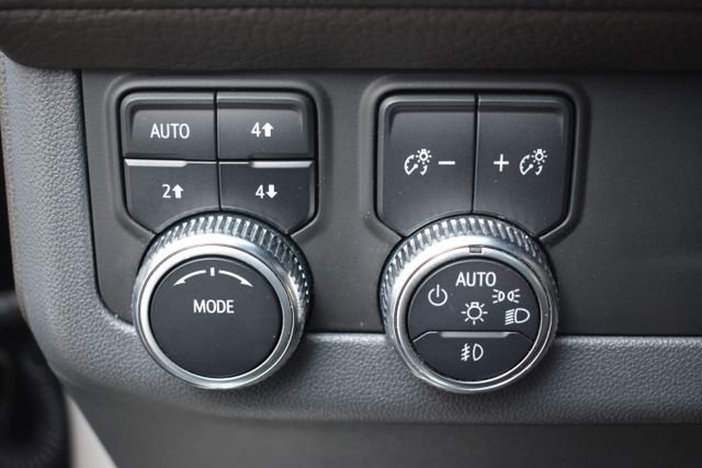 Used 2022 GMC Yukon Denali image 22