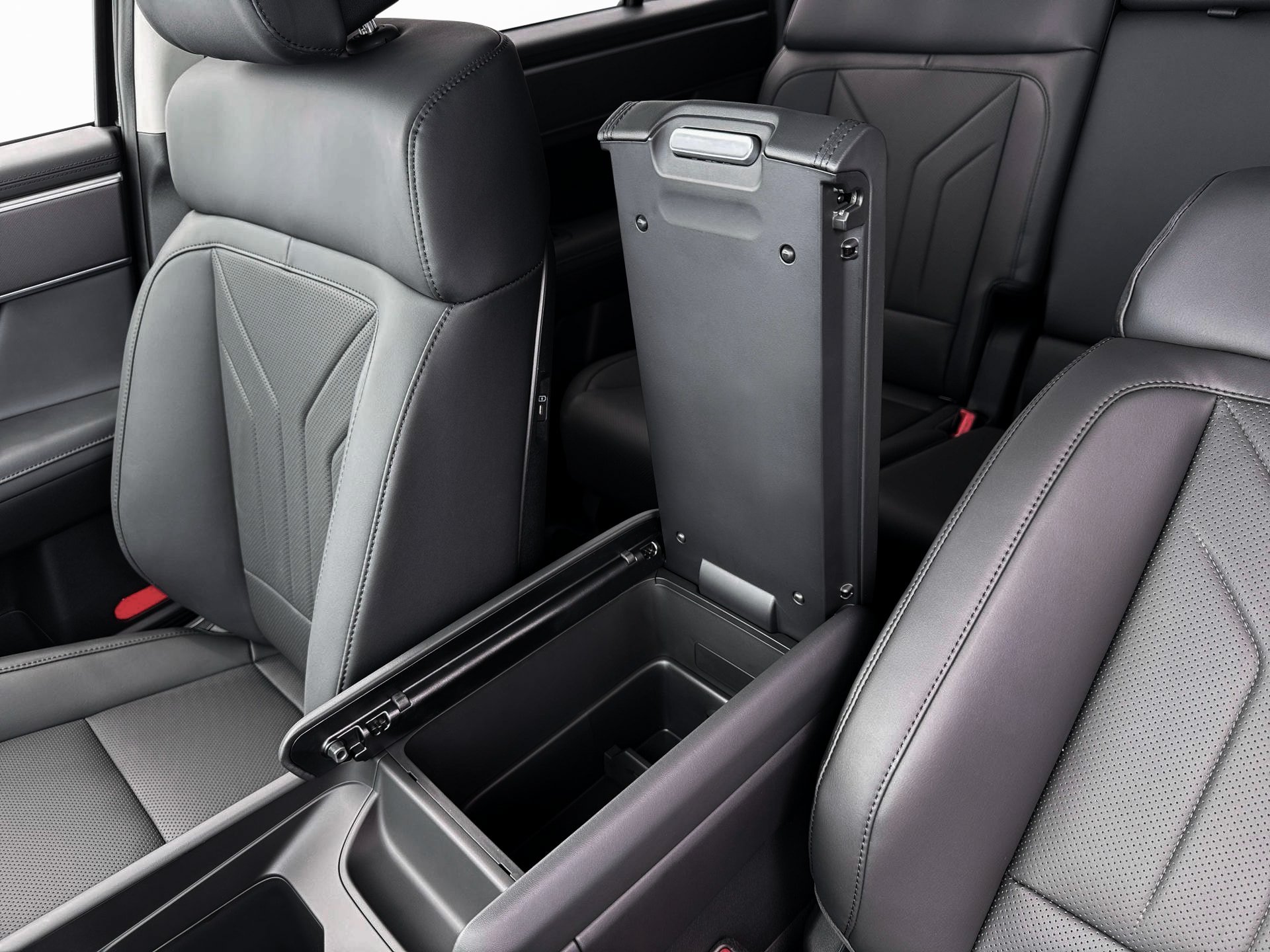 New 2026 Hyundai Santa Fe SEL FWD image 19