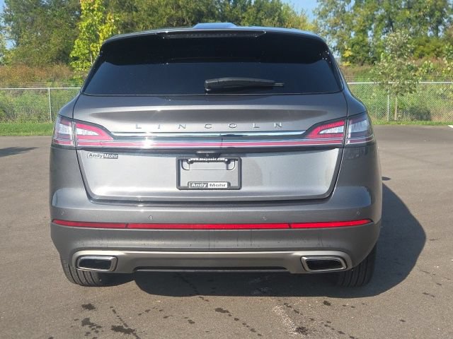 Used 2023 Lincoln Nautilus Reserve AWD/4WD image 10