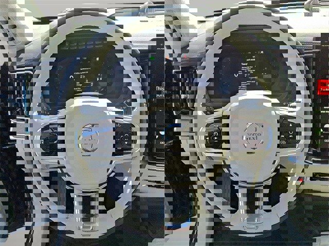 New 2026 Volvo XC90 B6 Ultra image 11