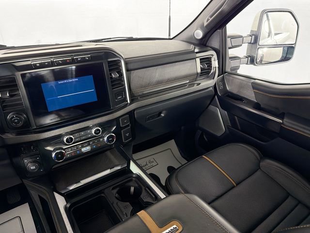 Used 2023 Ford F450 Platinum w/ FX4 Off-Road Package AWD/4WD image 25