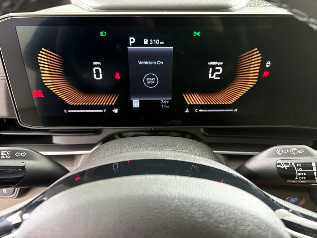 New 2026 Kia Carnival EX FWD image 30