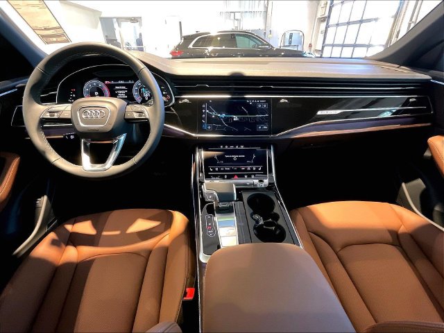 New 2027 Audi Q8 Premium Plus AWD/4WD image 7
