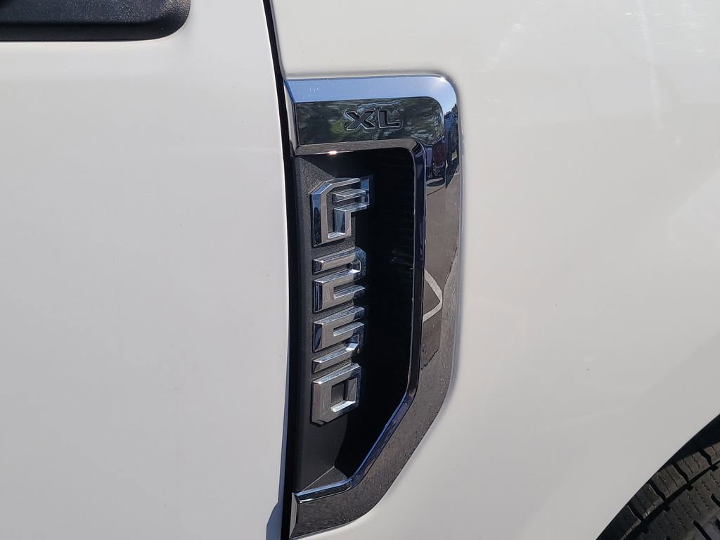 Certified 2022 Ford F250 XL w/ XL Value Package image 6