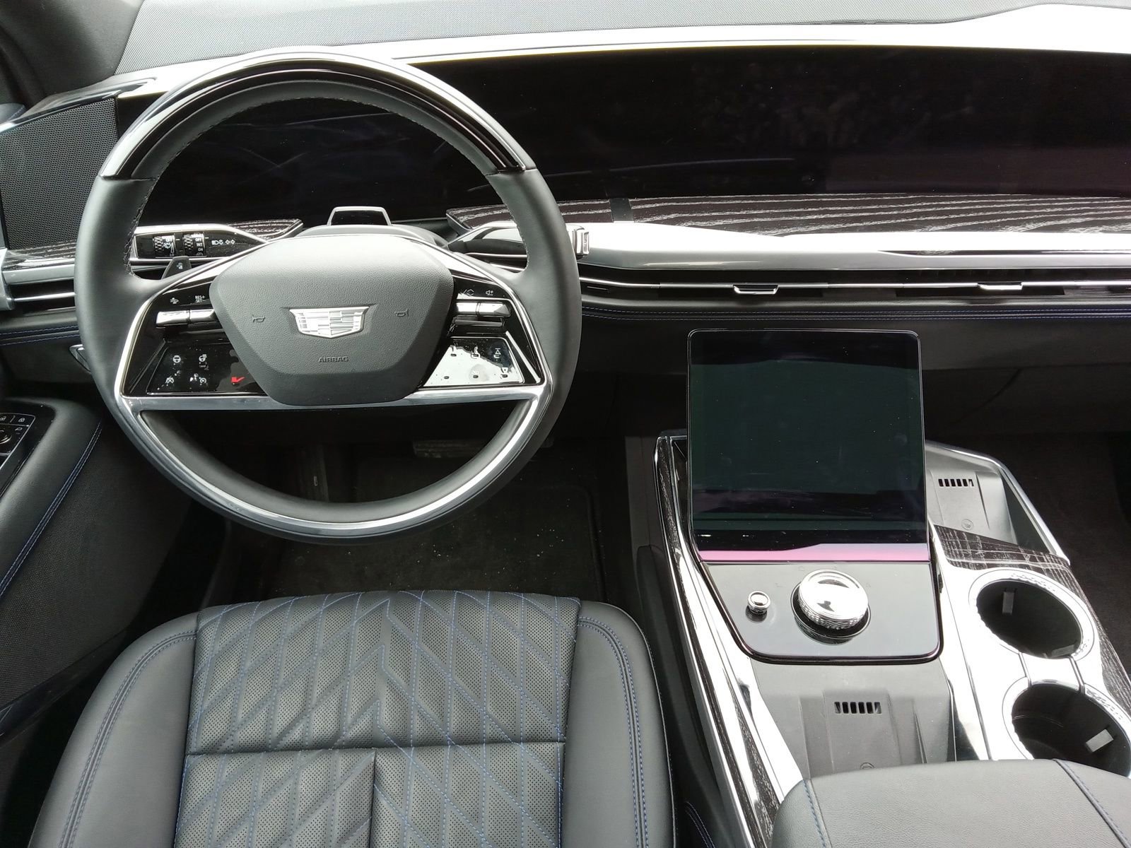 New 2025 Cadillac Escalade IQ Sport 1 image 14