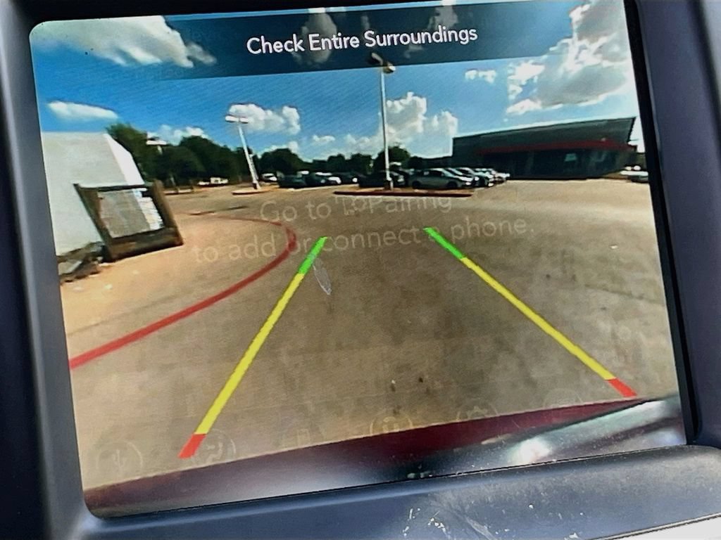 Used 2023 Chrysler 300 Touring w/ Sport Appearance Package RWD image 13