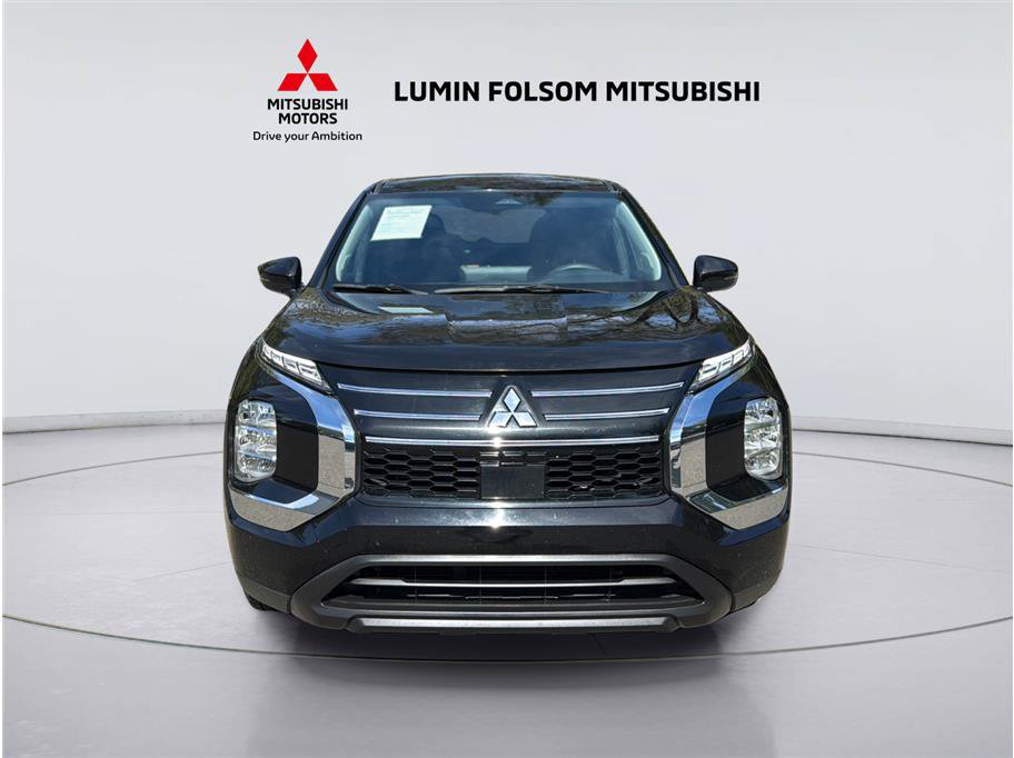 Used 2025 Mitsubishi Outlander ES FWD image 8