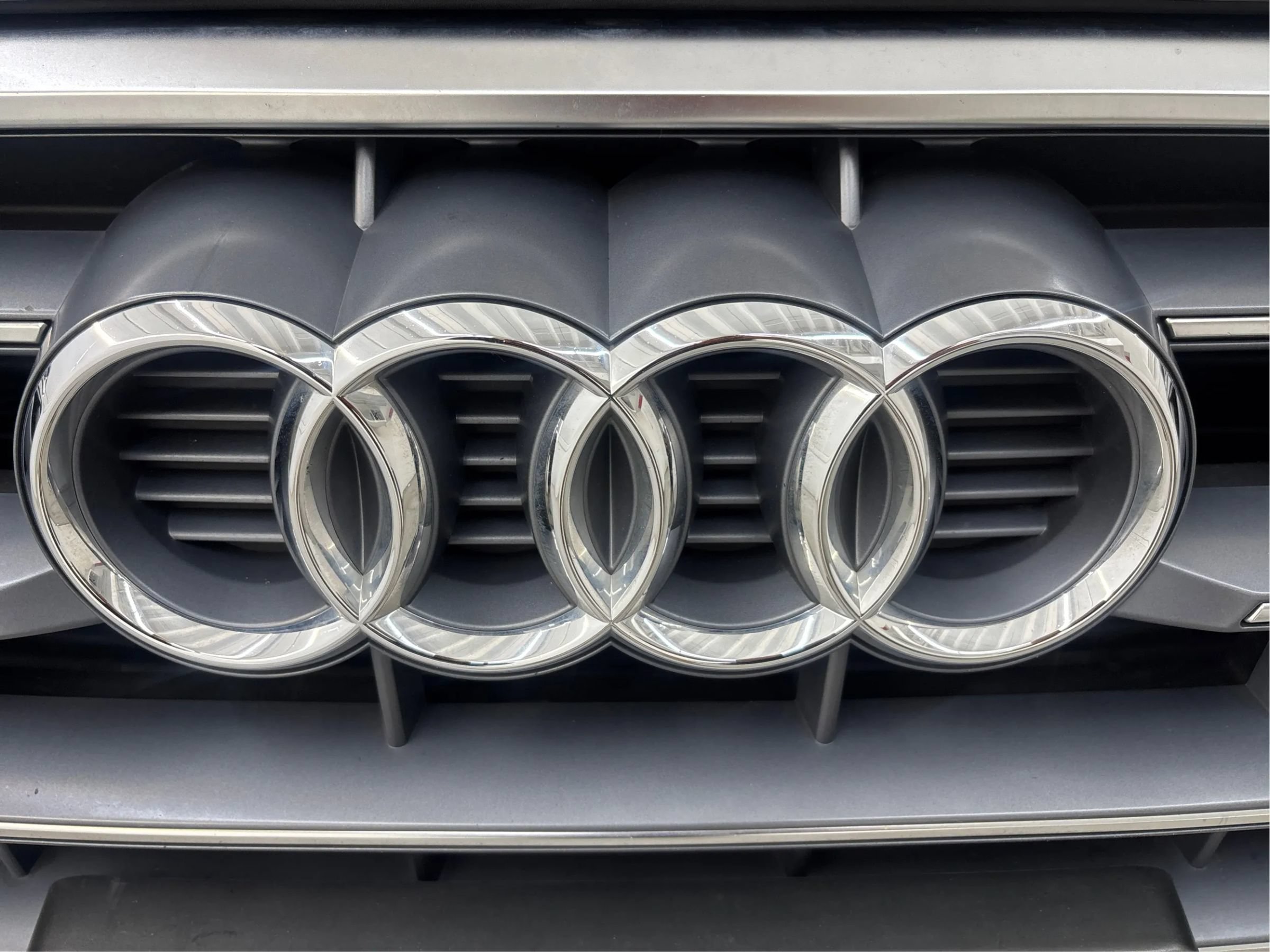 Used 2018 Audi Q5 2.0T Premium AWD/4WD image 33