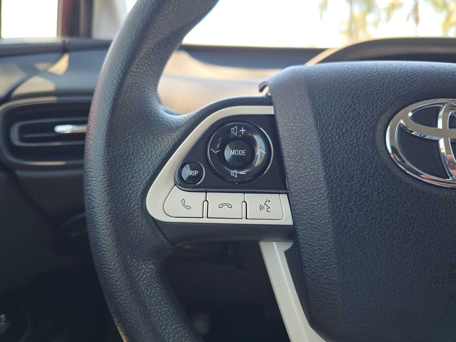 Used 2018 Toyota Prius Two w/ Prius Two Safety Plus Package FWD image 30