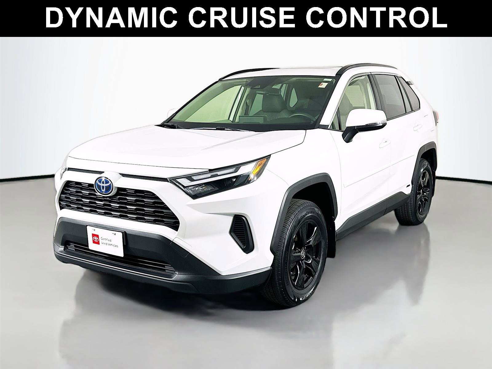 Used 2023 Toyota RAV4 XLE w/ Convenience Package AWD/4WD image 4