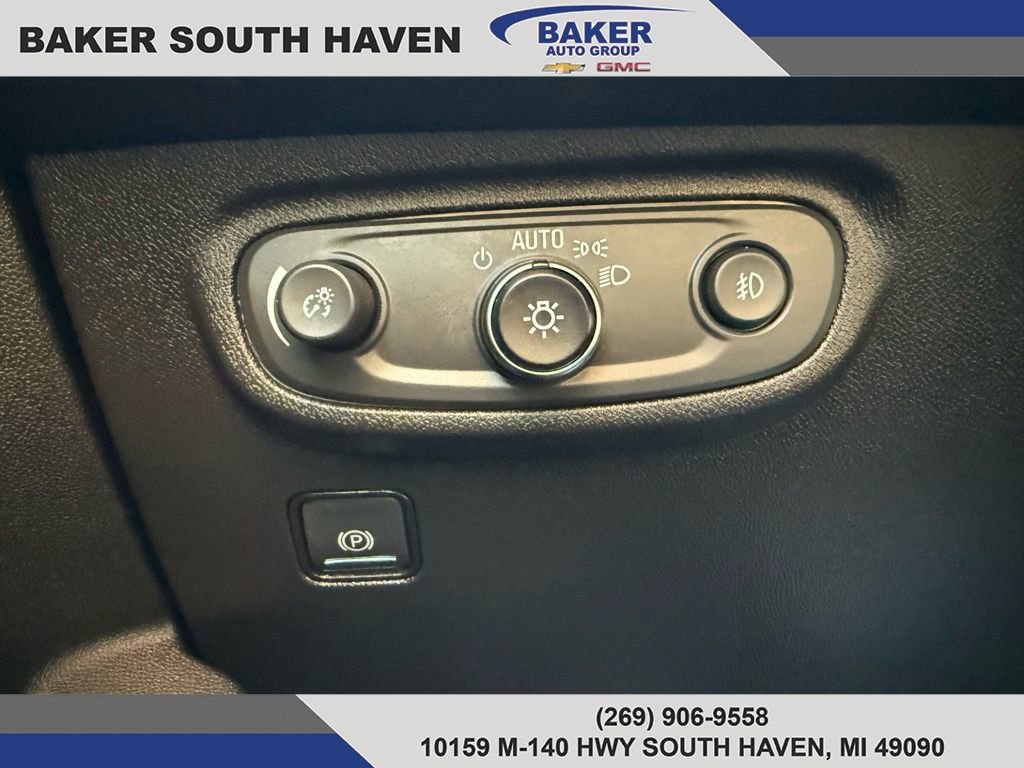 Used 2022 GMC Terrain AT4 w/ LPO, Floor Liner Package image 17