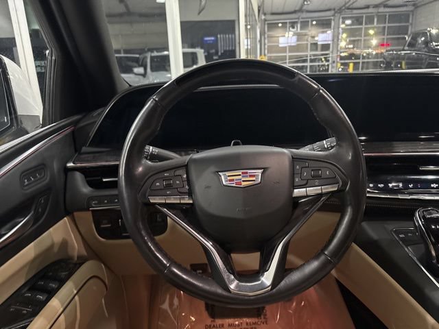 Certified 2023 Cadillac Escalade ESV Premium Luxury w/ Performance Package AWD/4WD image 33