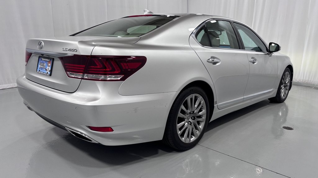 Used 2017 Lexus LS 460 w/ Comfort Package RWD image 5