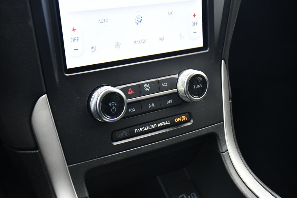 Used 2024 Ford Edge SEL w/ Convenience Package image 29