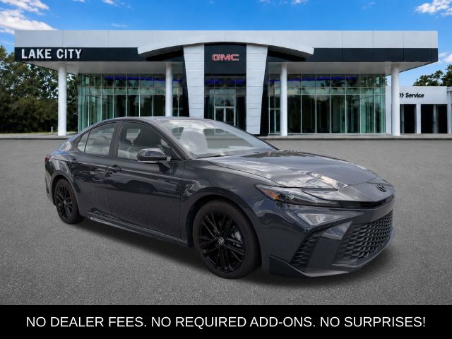 Used 2025 Toyota Camry SE