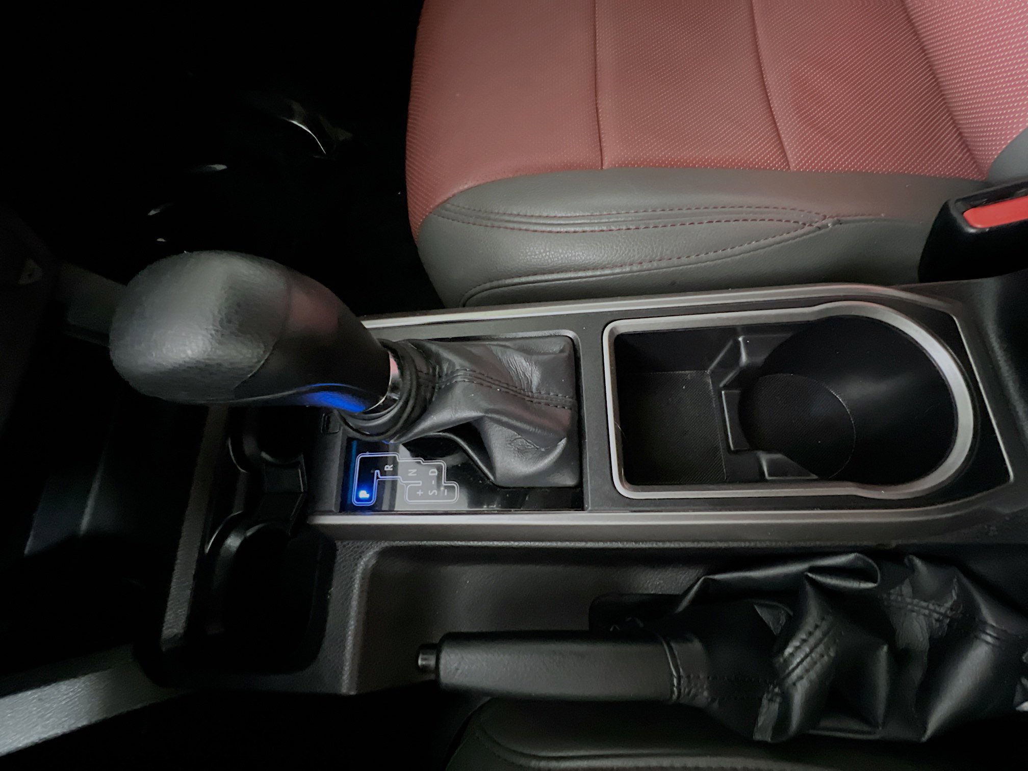 Used 2023 Toyota Tacoma SR5 w/ Technology Package image 25