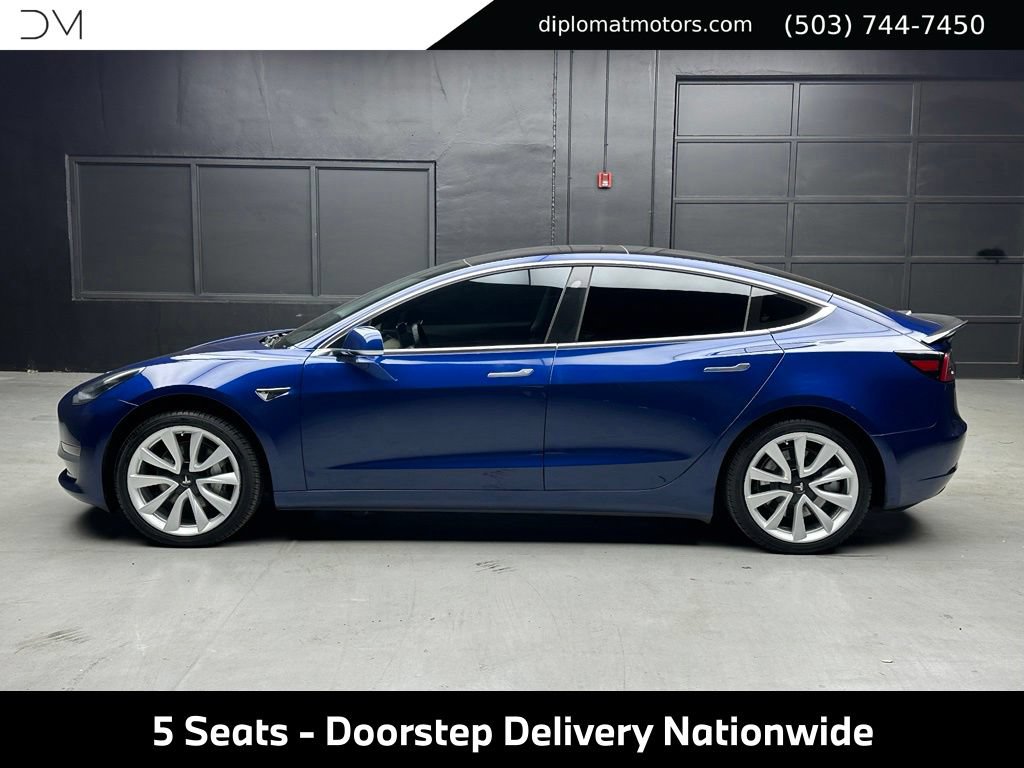 Used 2018 Tesla Model 3 Long Range RWD image 3