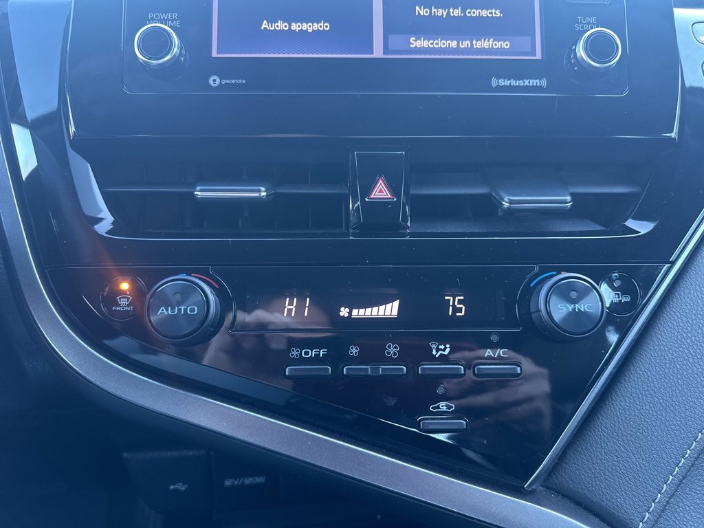 Used 2023 Toyota Camry SE image 18