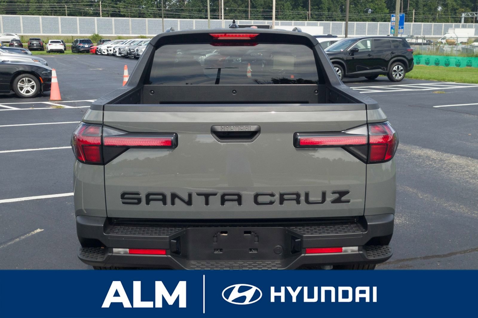 New 2025 Hyundai Santa Cruz SEL image 6