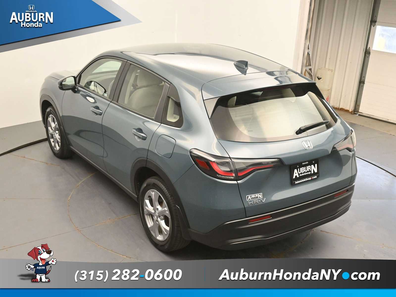 Used 2024 Honda HR-V LX image 31