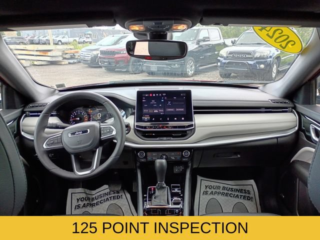 Used 2024 Jeep Compass Limited w/ Sun and Sound Group AWD/4WD image 9