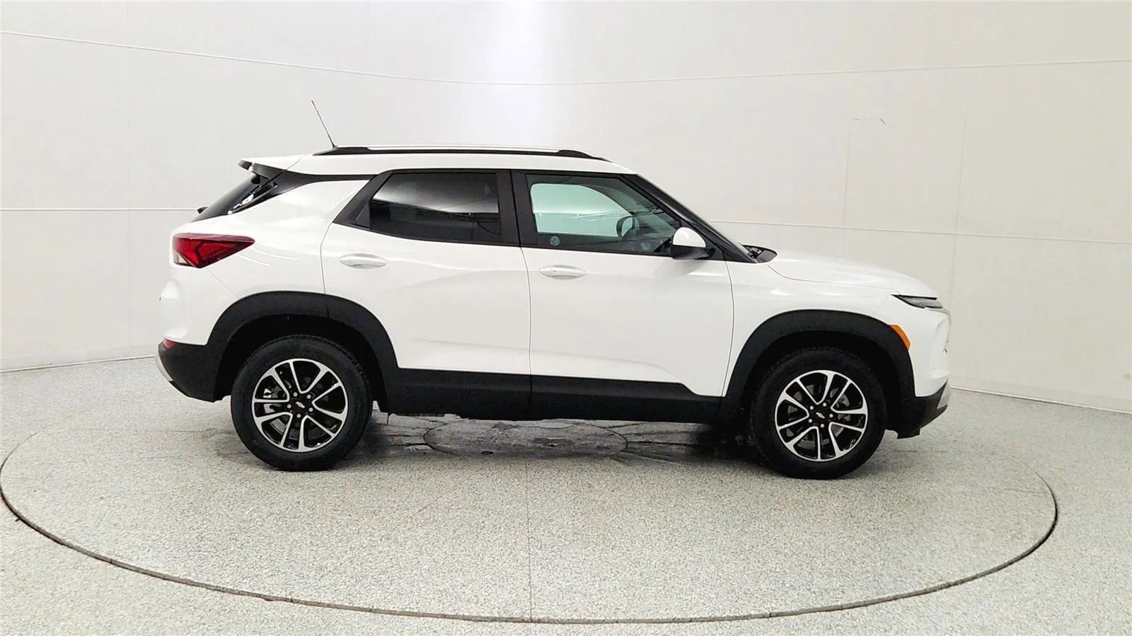 New 2026 Chevrolet TrailBlazer LT w/ Convenience Package image 8