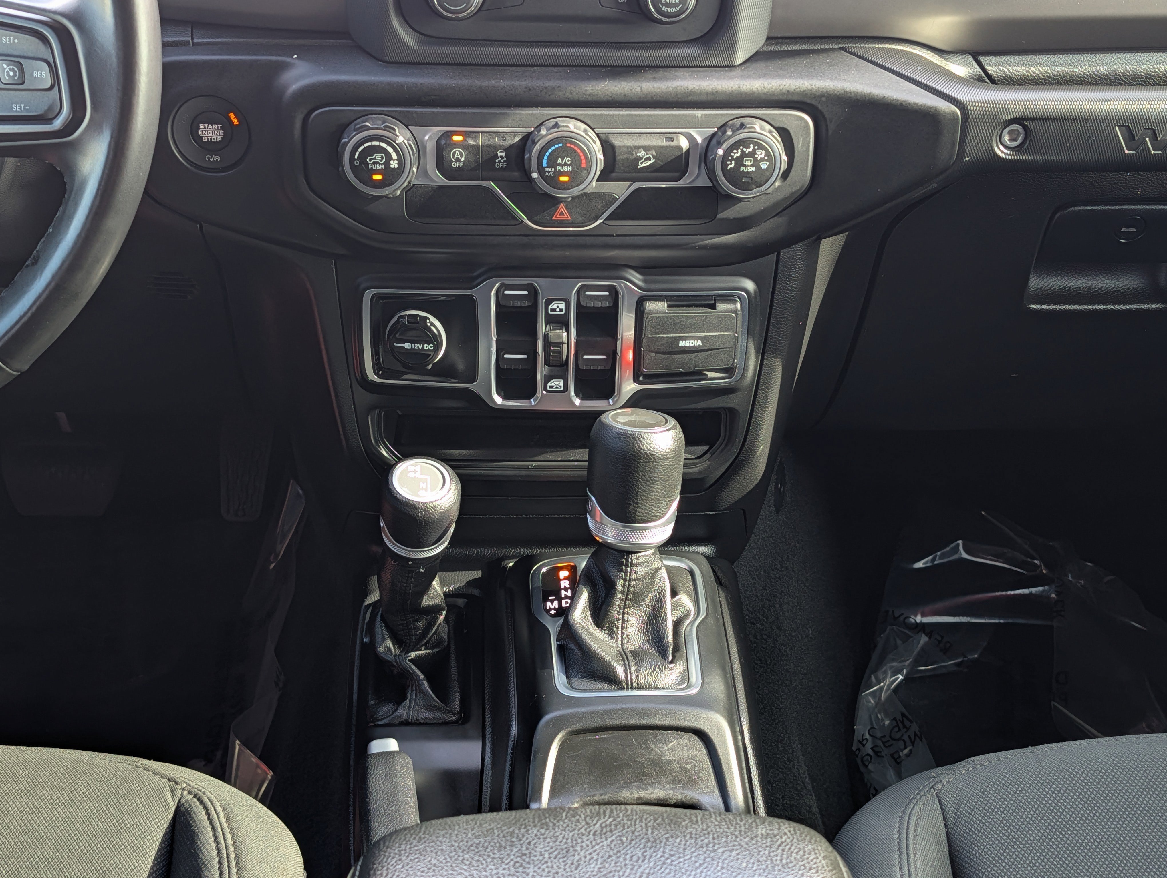 Used 2020 Jeep Wrangler Unlimited Sport S image 16