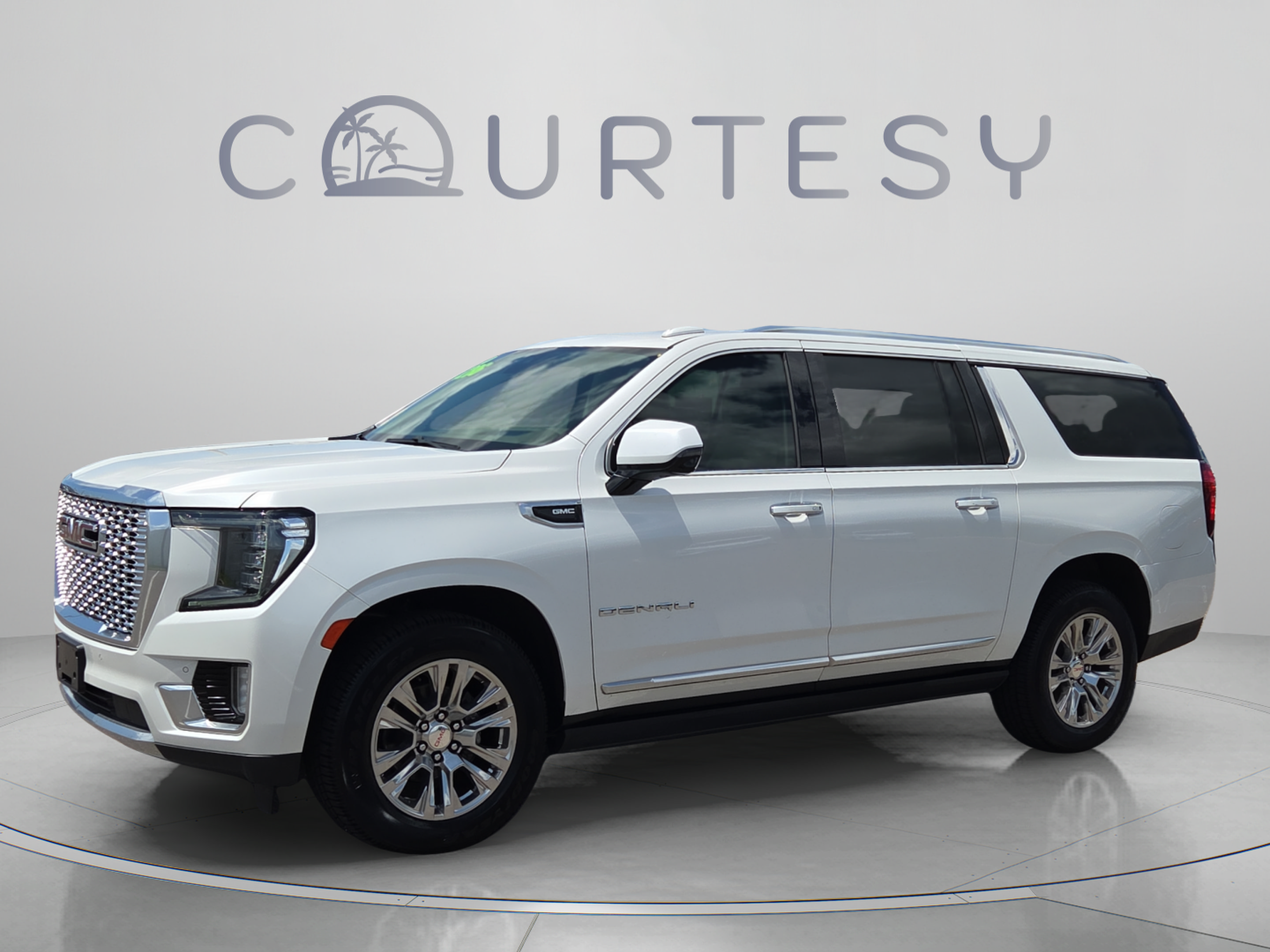 Used 2022 GMC Yukon XL Denali