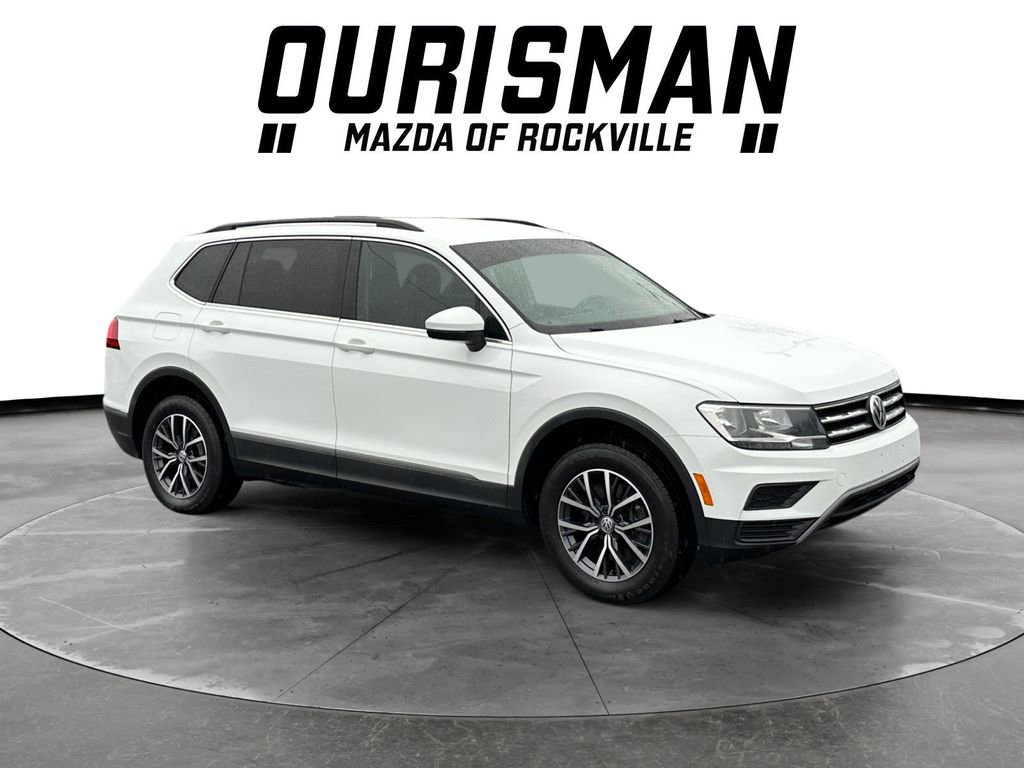 Used 2020 Volkswagen Tiguan SE image 1