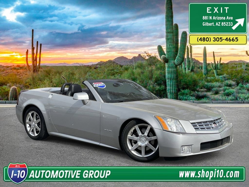 Used 2007 Cadillac XLR image 1