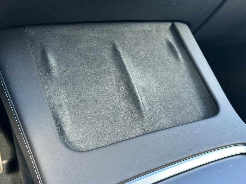 Used 2024 Tesla Model Y 2WD image 25