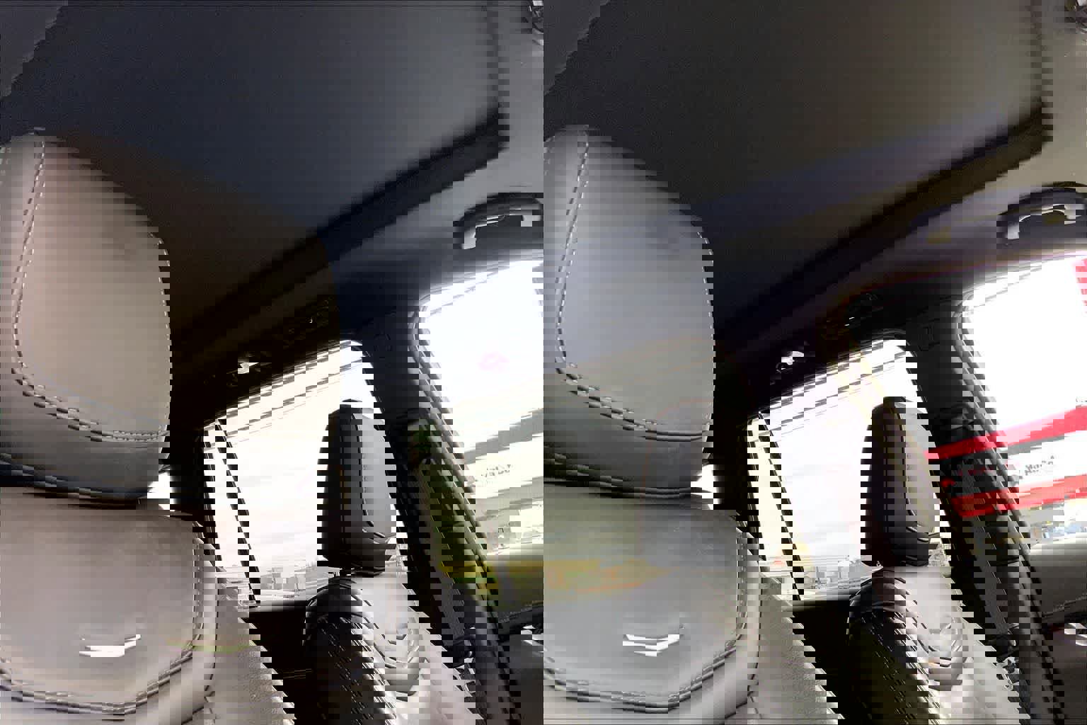 Used 2024 Cadillac XT6 Premium Luxury image 31