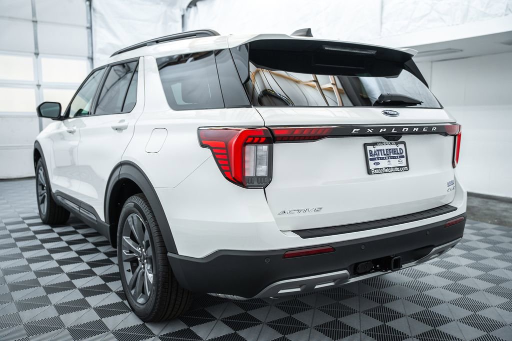 New 2026 Ford Explorer Active AWD/4WD image 6