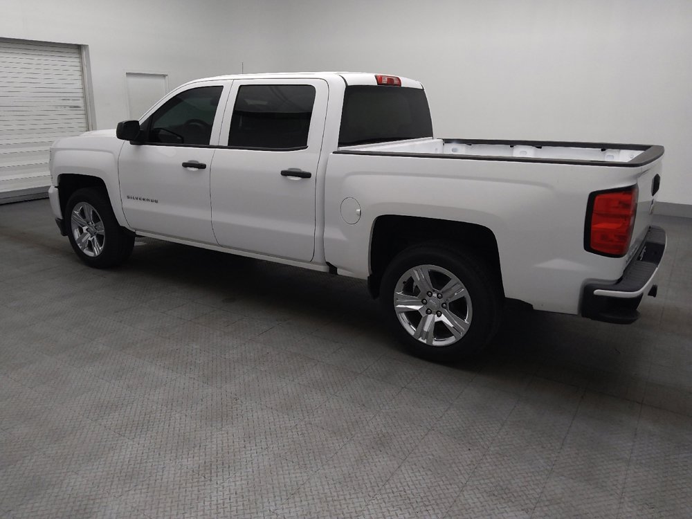 Used 2018 Chevrolet Silverado 1500 Custom w/ Trailering Package RWD image 3