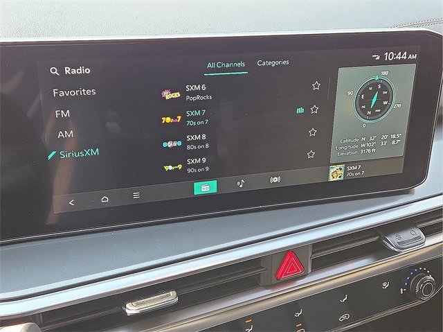 Used 2025 Kia Sorento LX image 18