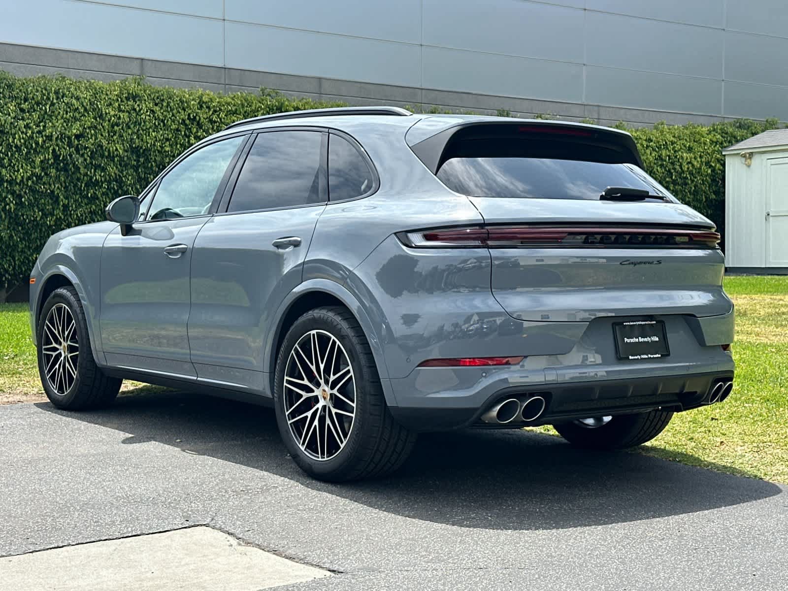 New 2026 Porsche Cayenne S AWD/4WD image 3