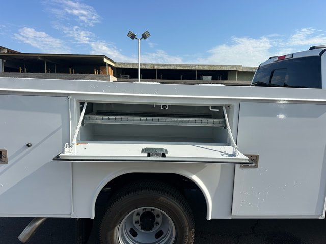 Used 2025 Ford F350 XL w/ XL Chrome Package AWD/4WD image 8