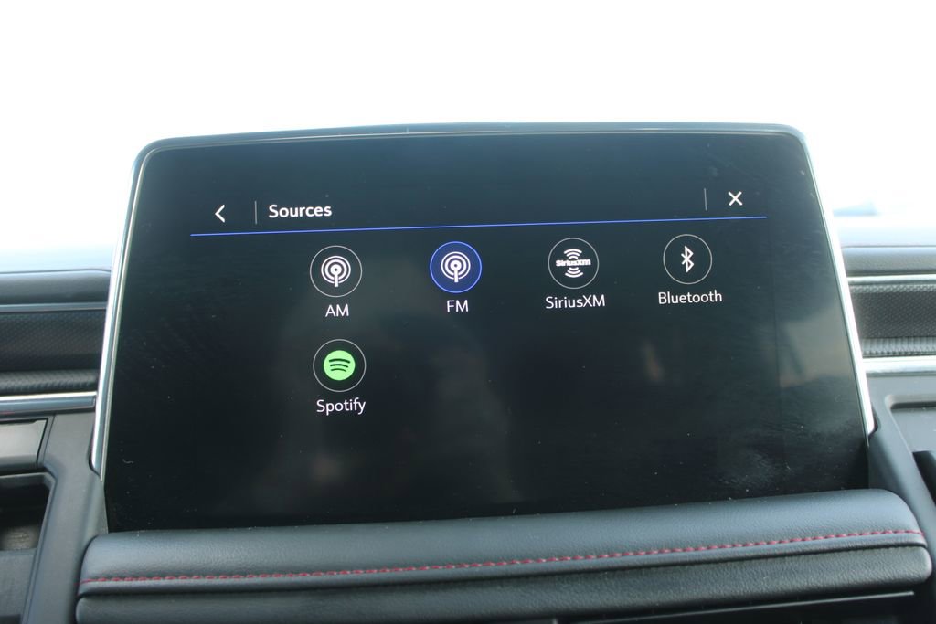 Used 2021 Chevrolet Suburban RST image 48