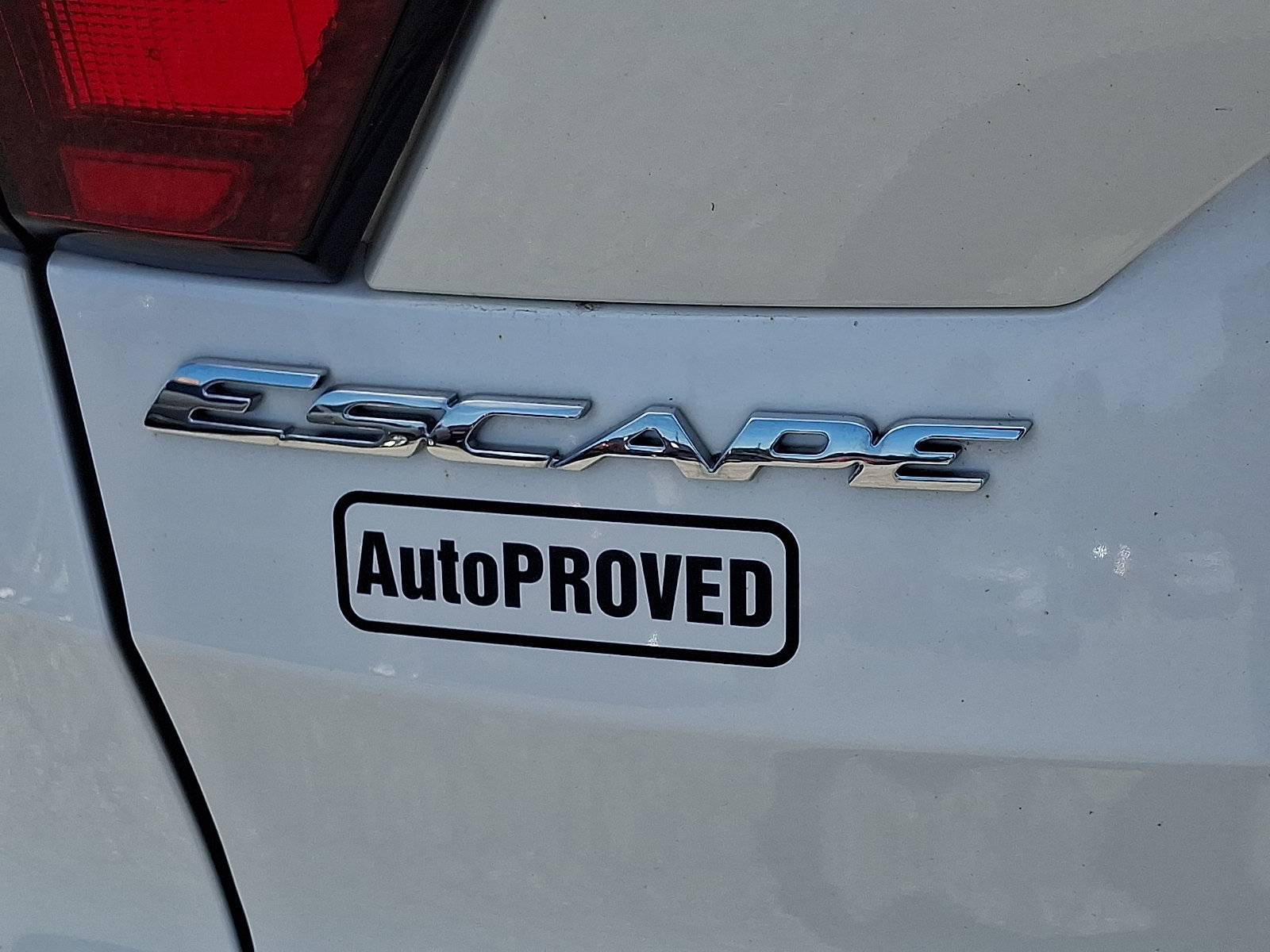 Used 2019 Ford Escape SEL AWD/4WD image 30