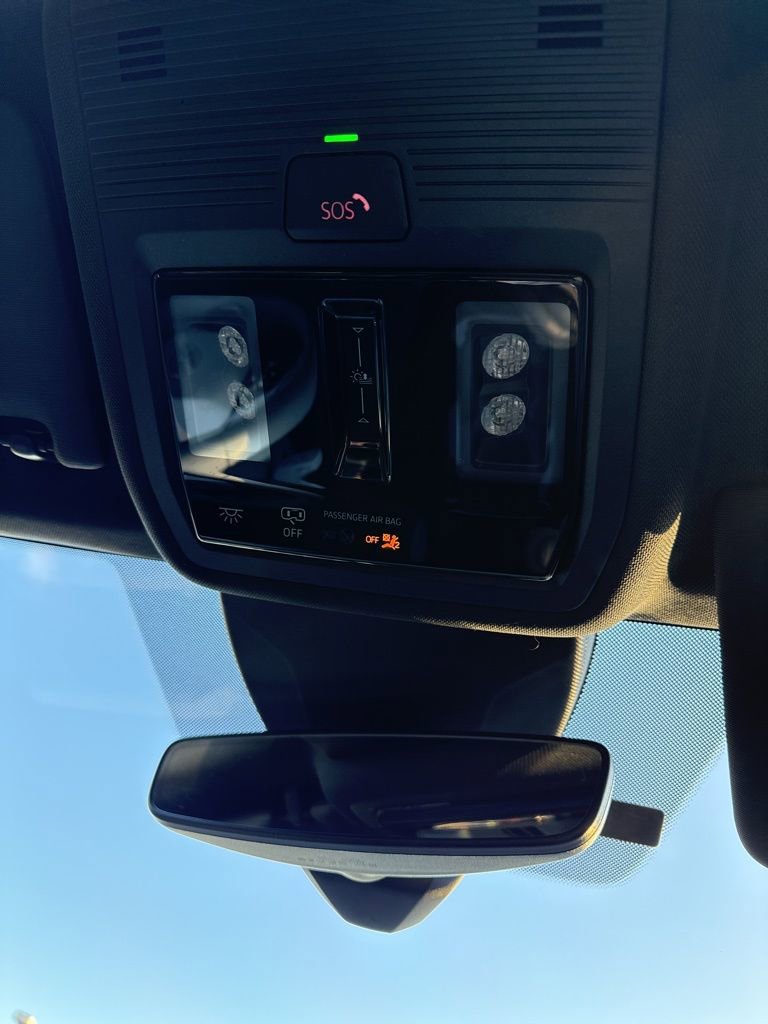 Used 2021 Volkswagen ID.4 1st Edition image 38