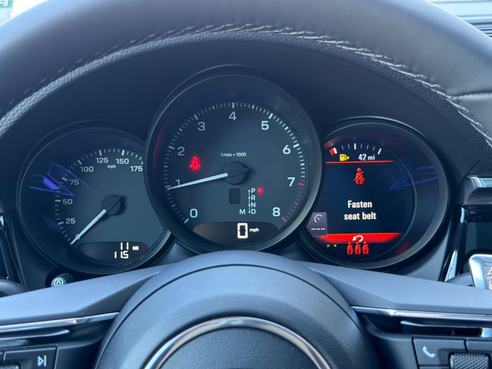 New 2026 Porsche Macan AWD/4WD image 25