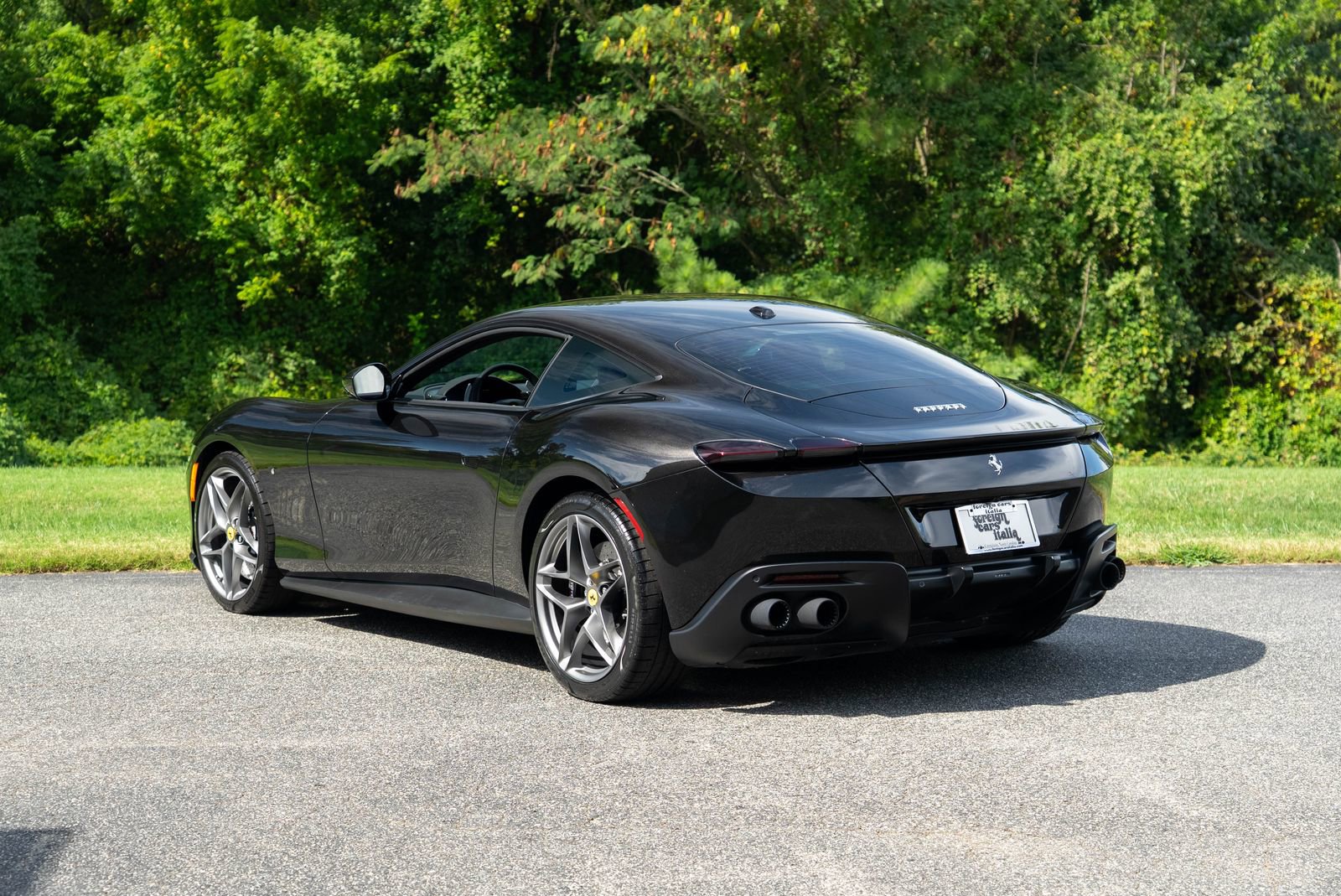 Certified 2022 Ferrari Roma image 2