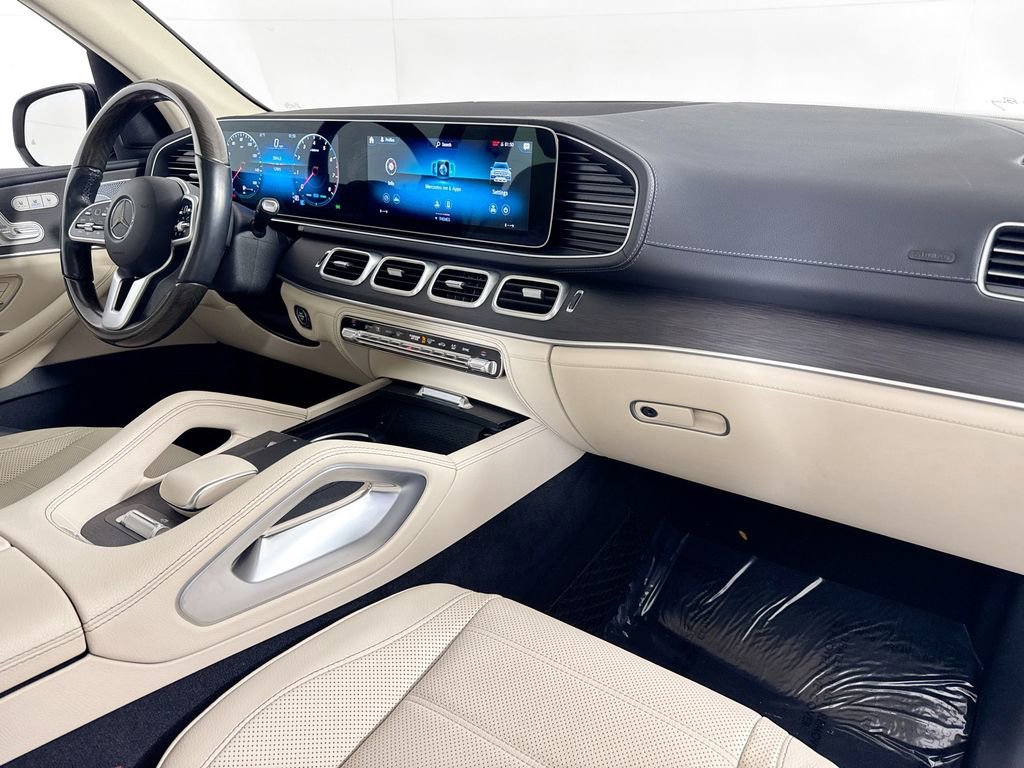 Used 2021 Mercedes-Benz GLS 580 4MATIC image 38