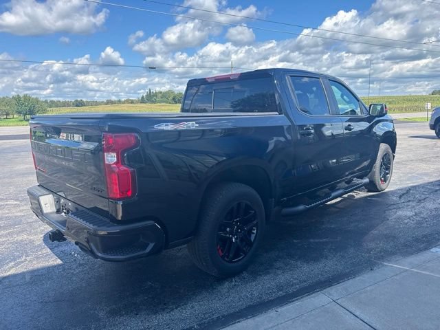 Used 2024 Chevrolet Silverado 1500 RST w/ Redline Edition AWD/4WD image 4