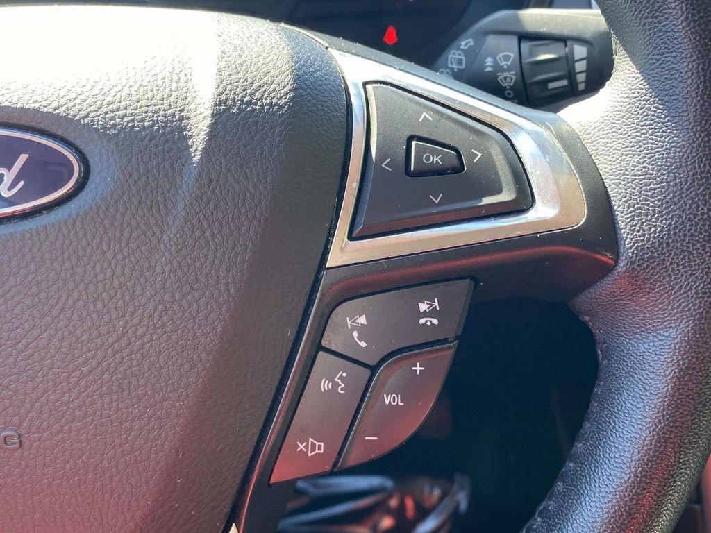 Used 2024 Ford Edge Titanium AWD/4WD image 20